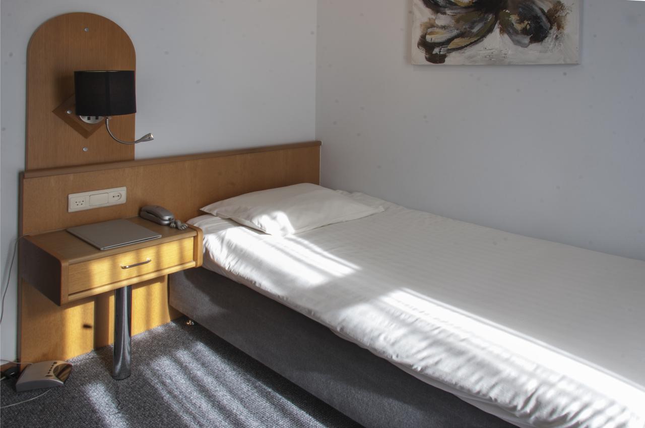 Hotel & Appartementen Royal Sas van Gent Eksteriør billede